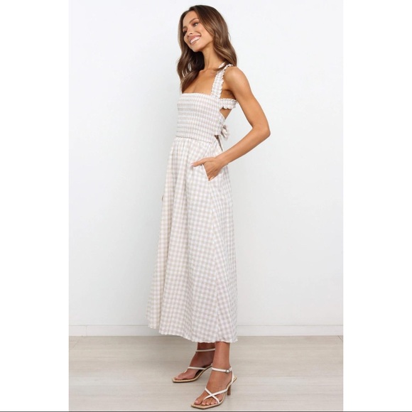 SOLD Petal and pup gingham midi dress - Picture 3 of 6